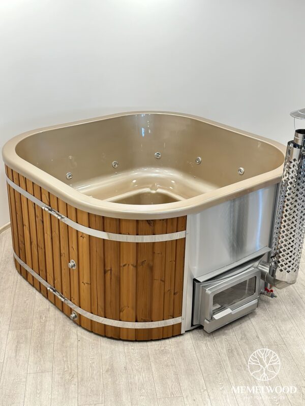 Acrylic square hot tub with horizon heater and thermo wood cladding